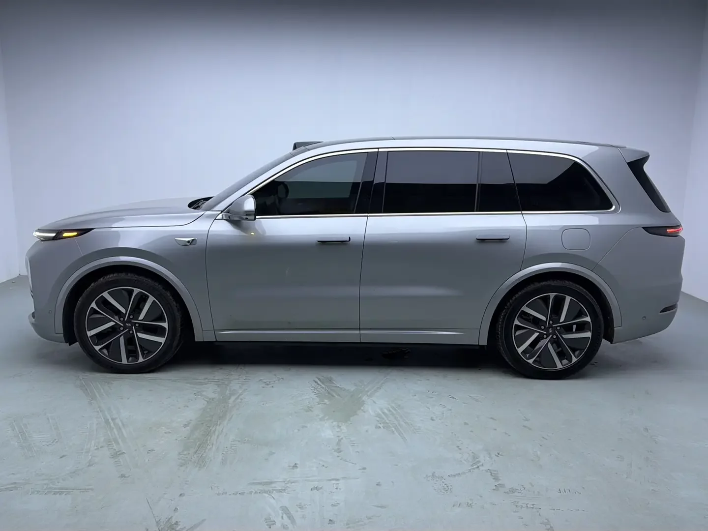 Lixiang L9