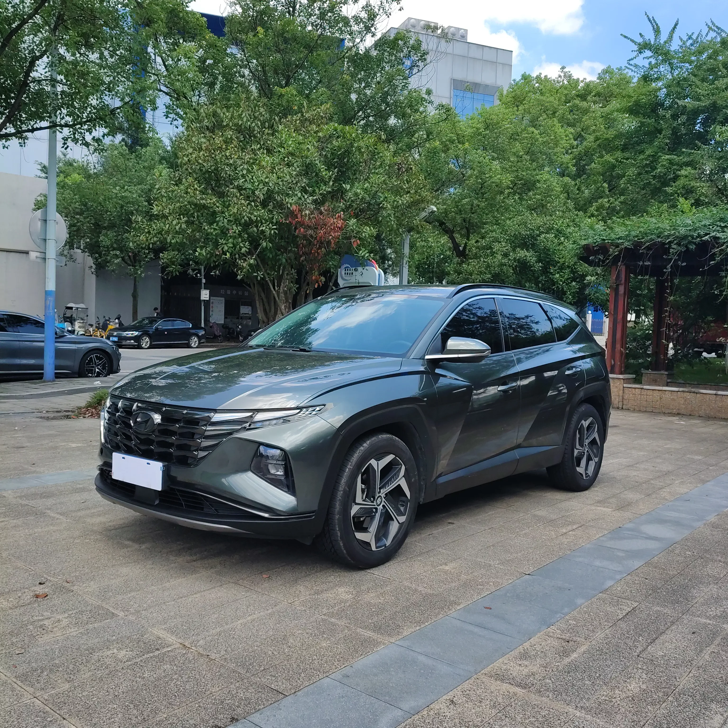 Hyundai Tucson L