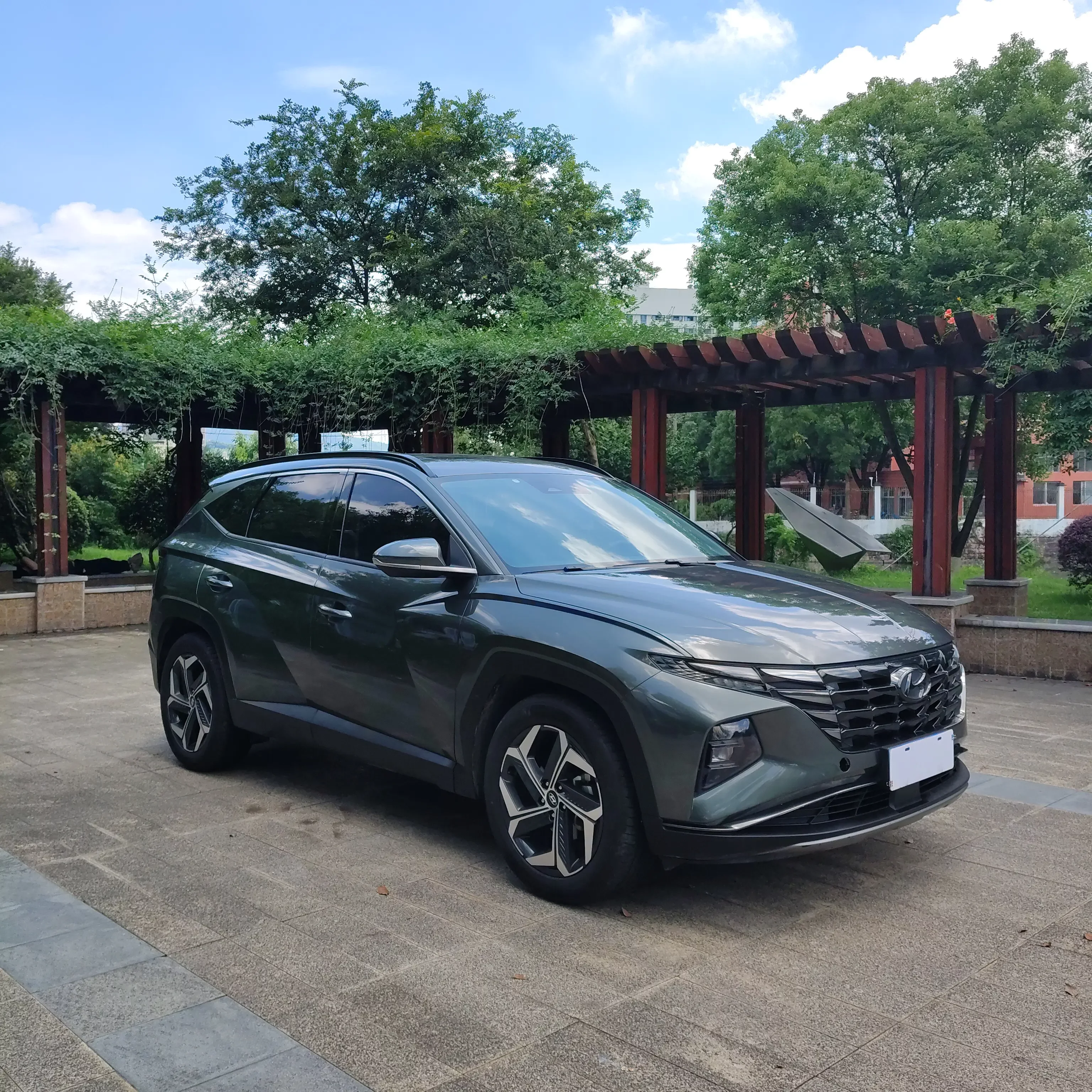 Hyundai Tucson L