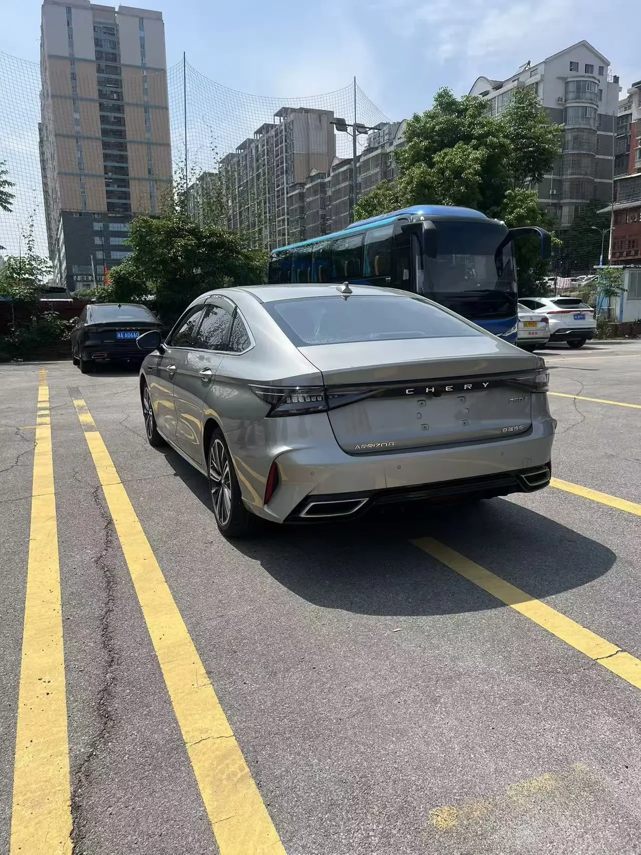 Chery Arrizo 8