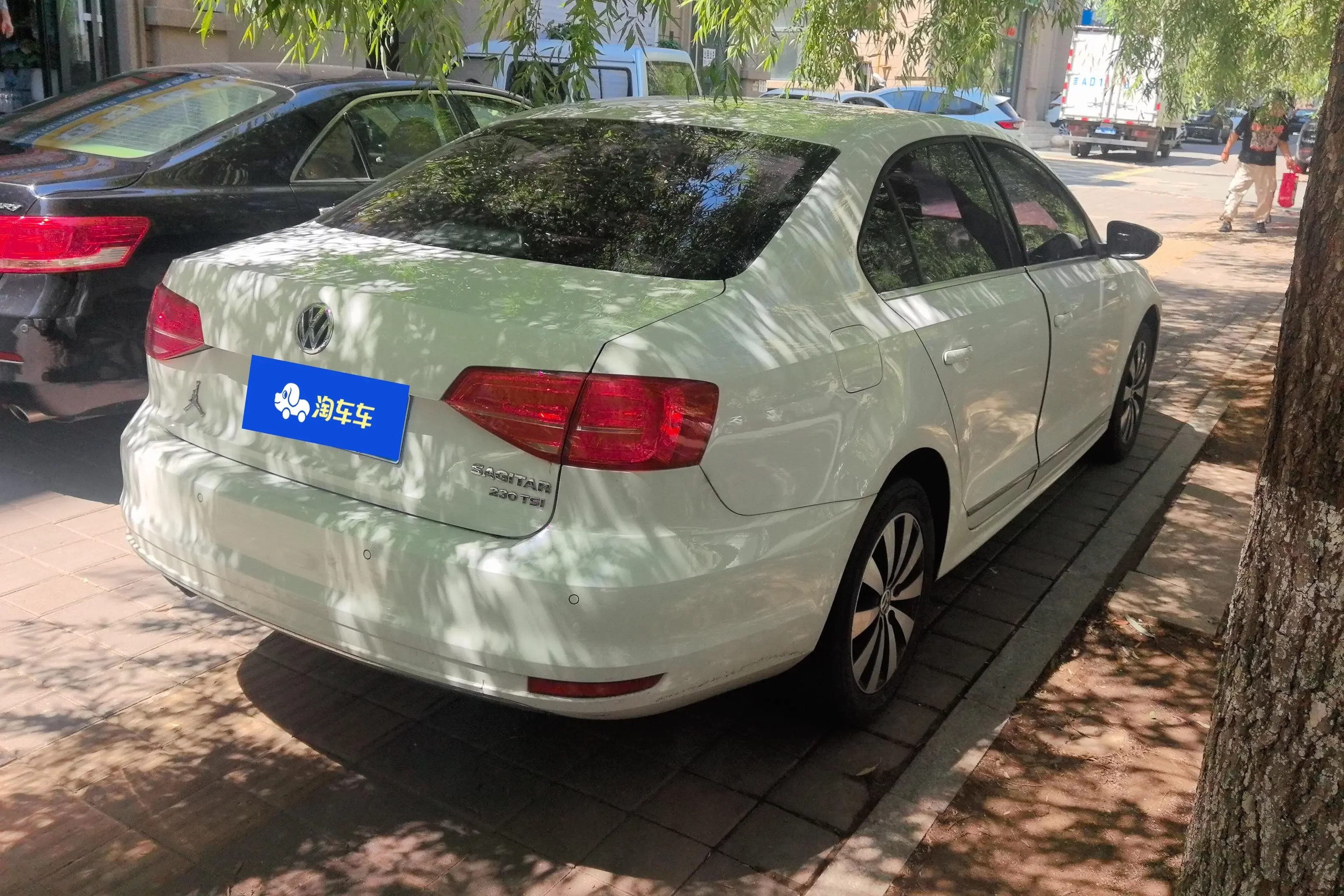 Volkswagen Sagitar