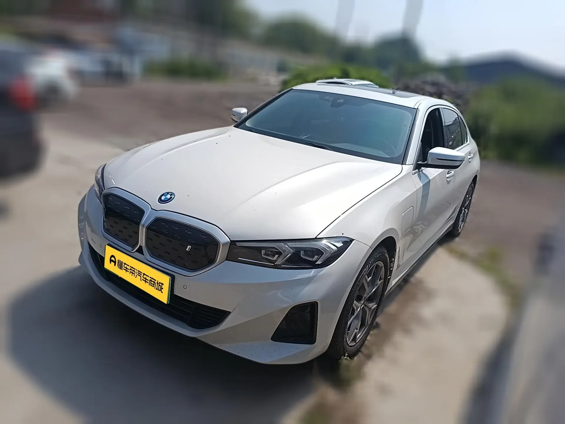 BMW i3