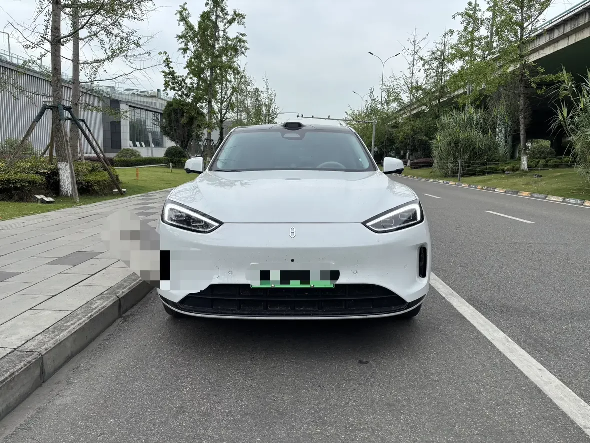 AITO M5
