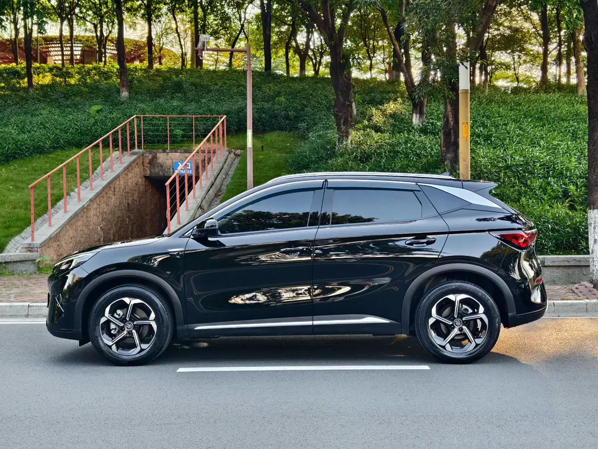 BYD Yuan PLUS