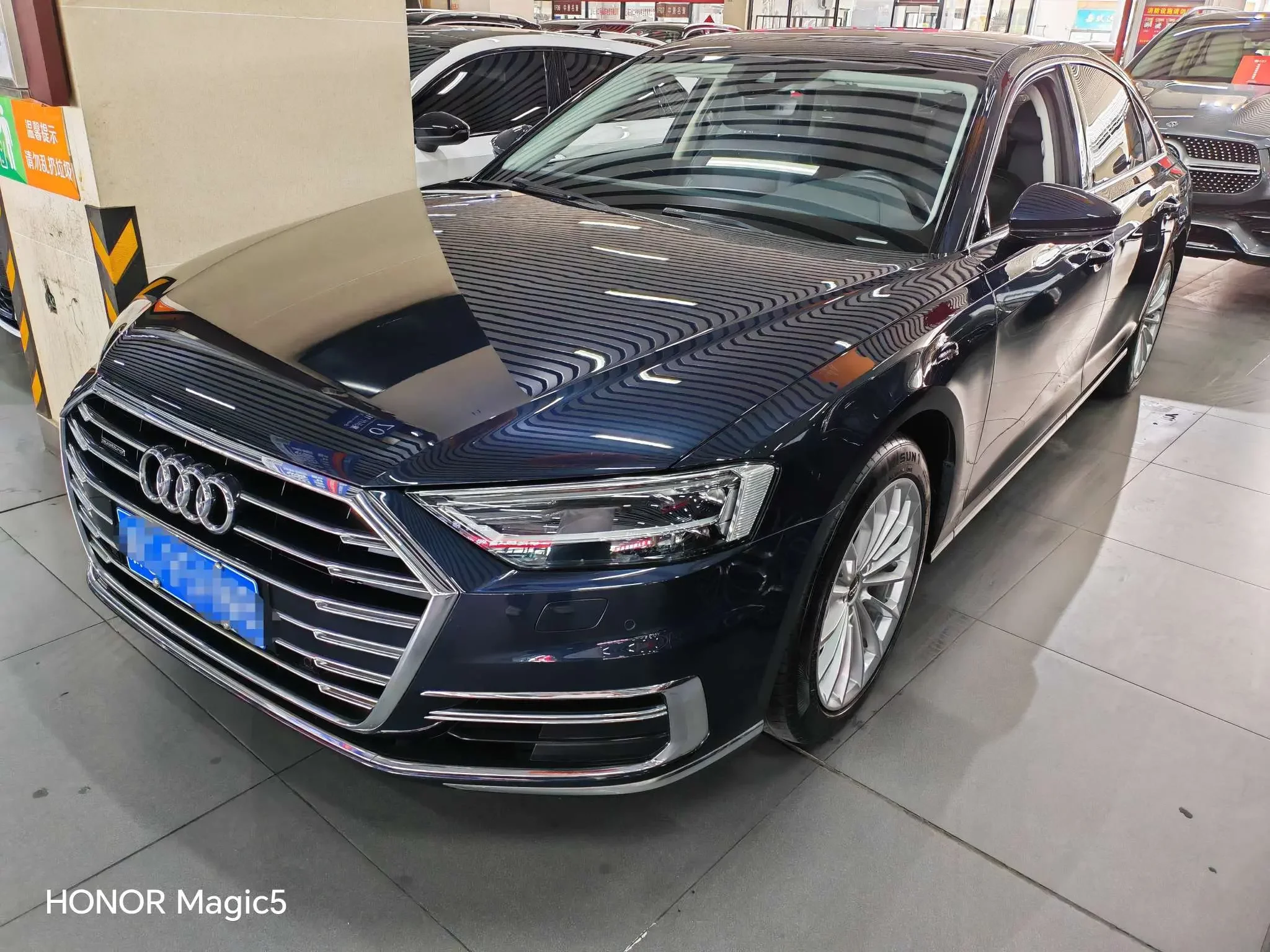 Audi A8