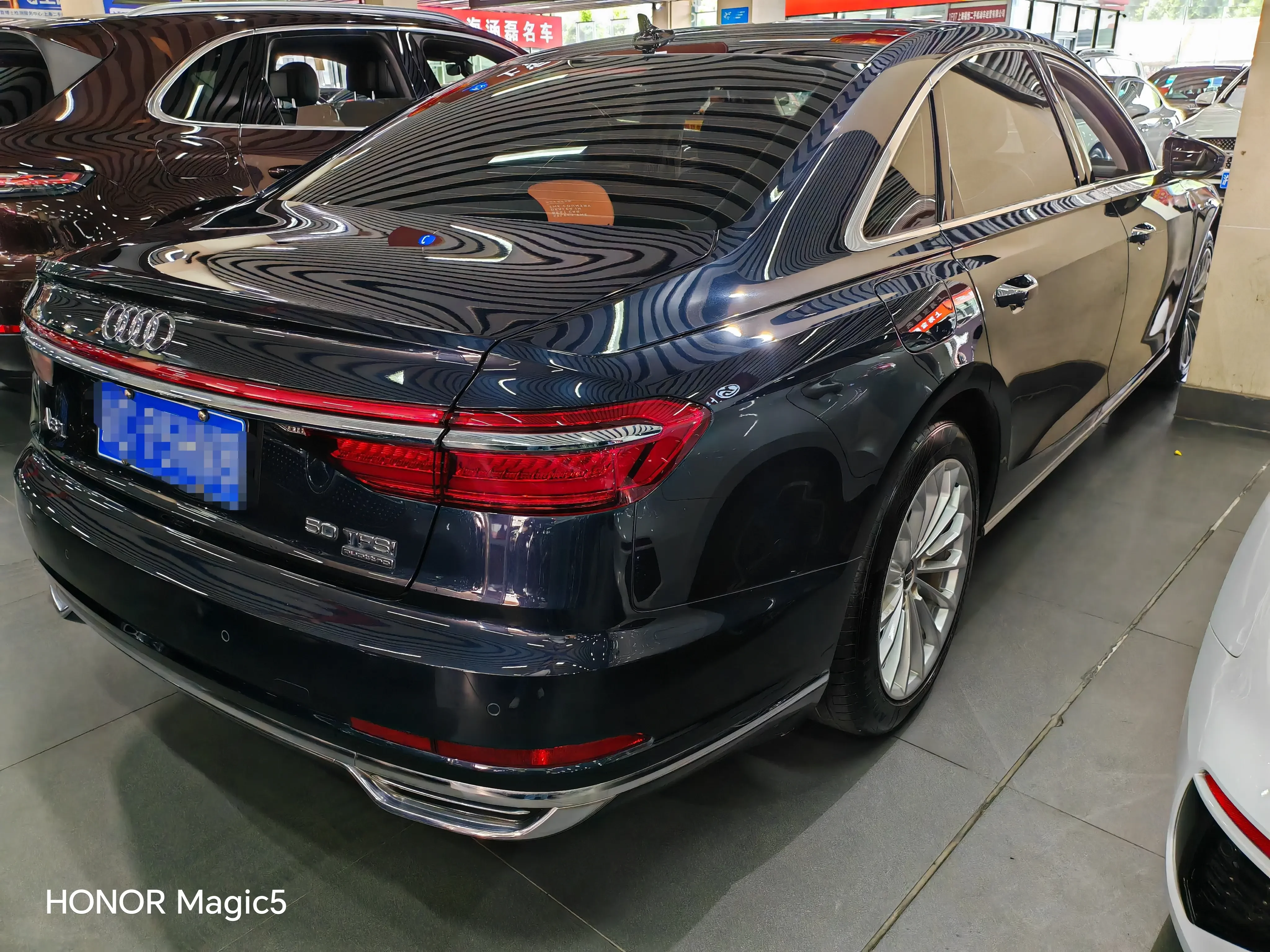 Audi A8
