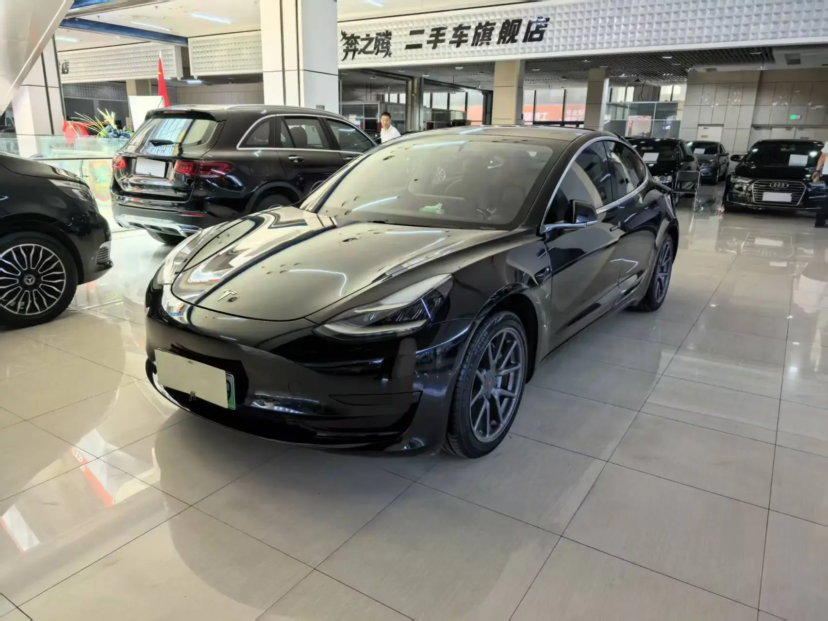 Tesla Model 3  из Китая