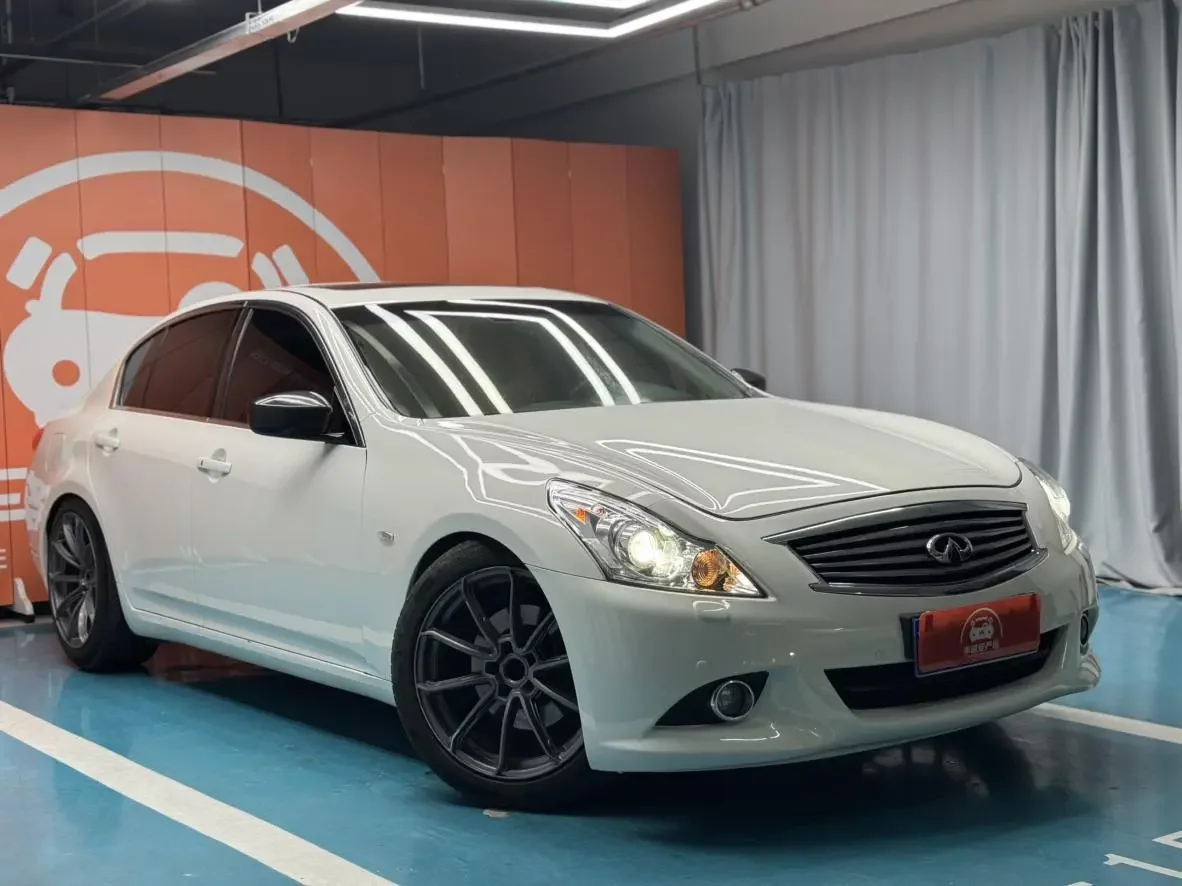 Infiniti G Series