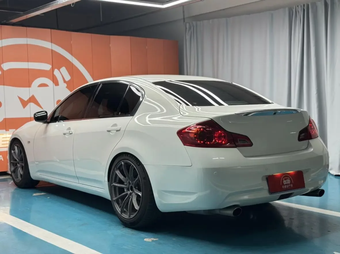 Infiniti G Series
