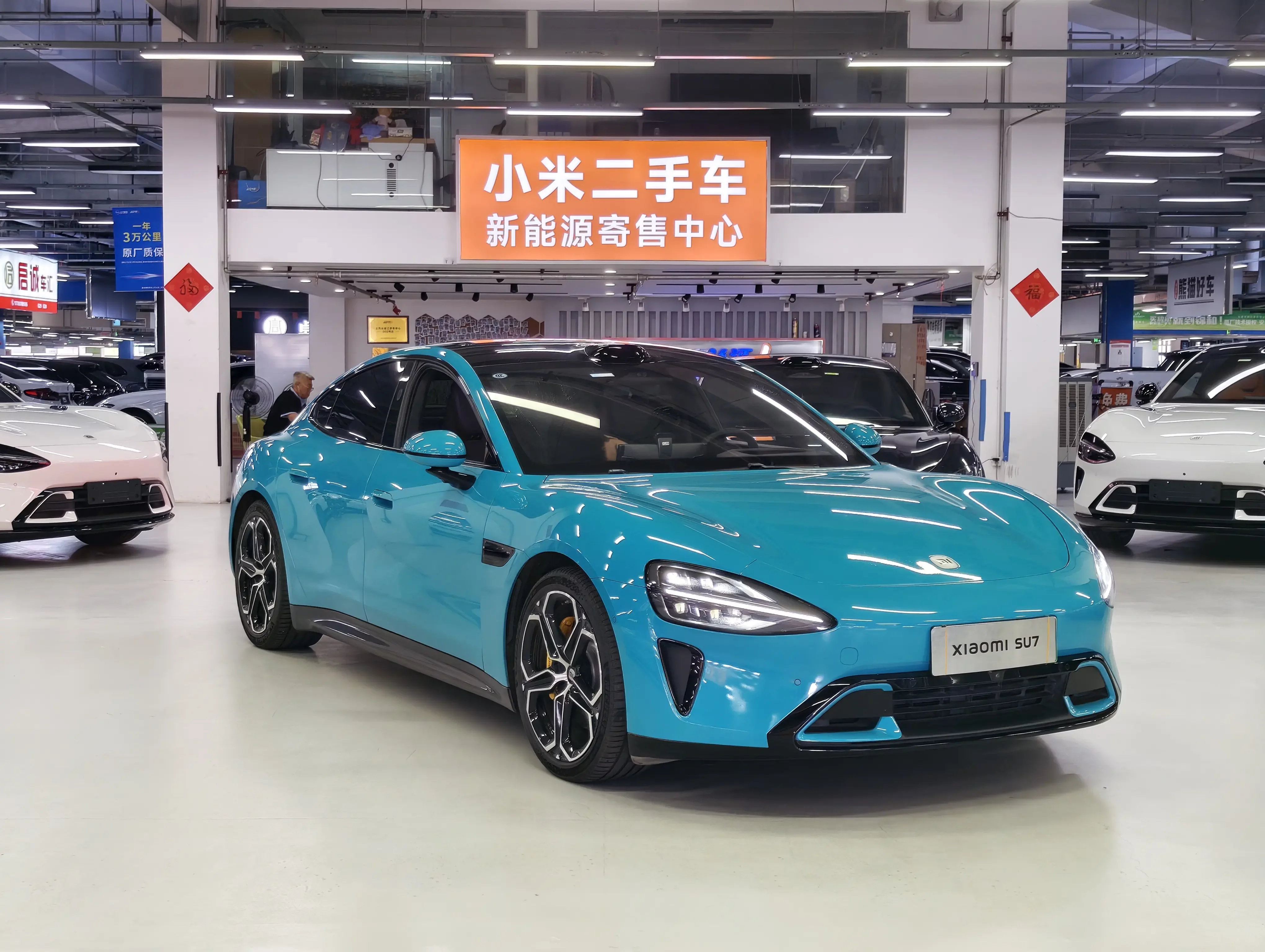 Xiaomi car Xiaomi SU7  из Китая