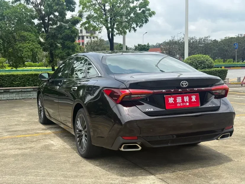 Toyota Avalon