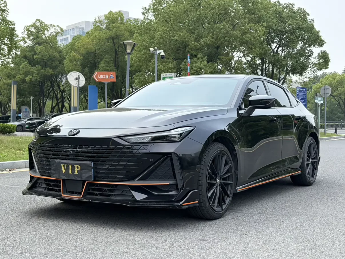 Changan UNI-V