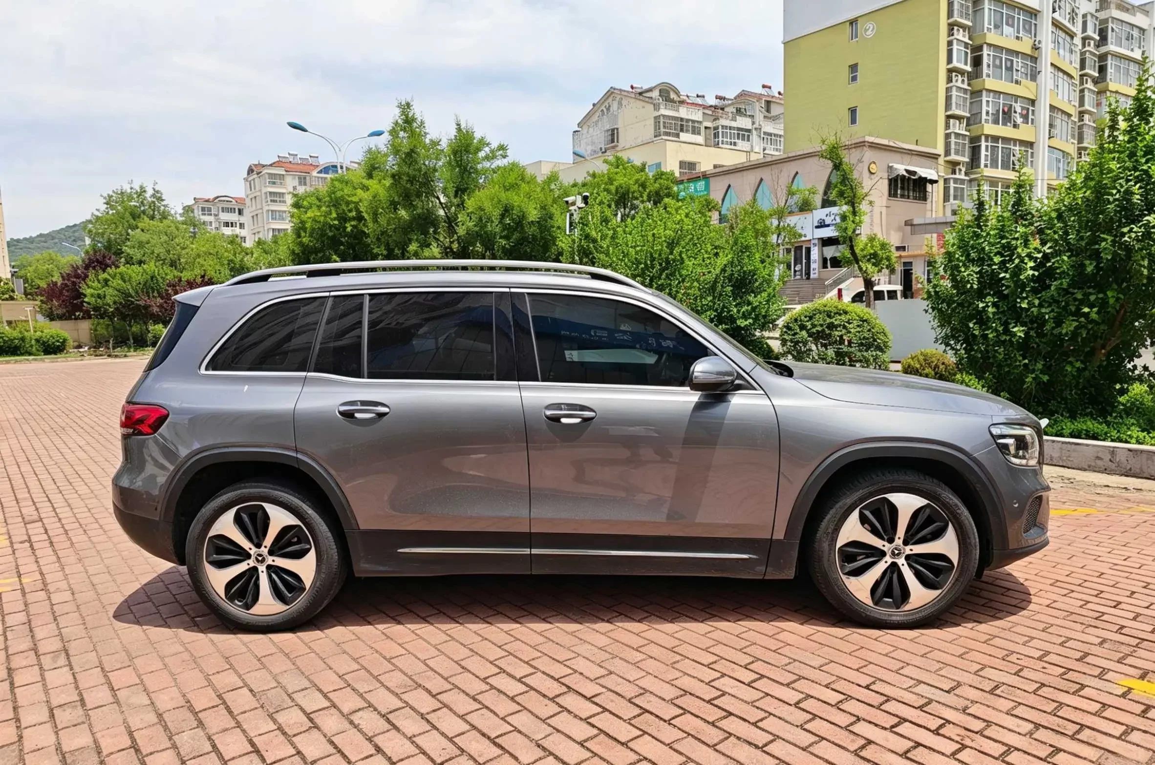 Mercedes-Benz GLB