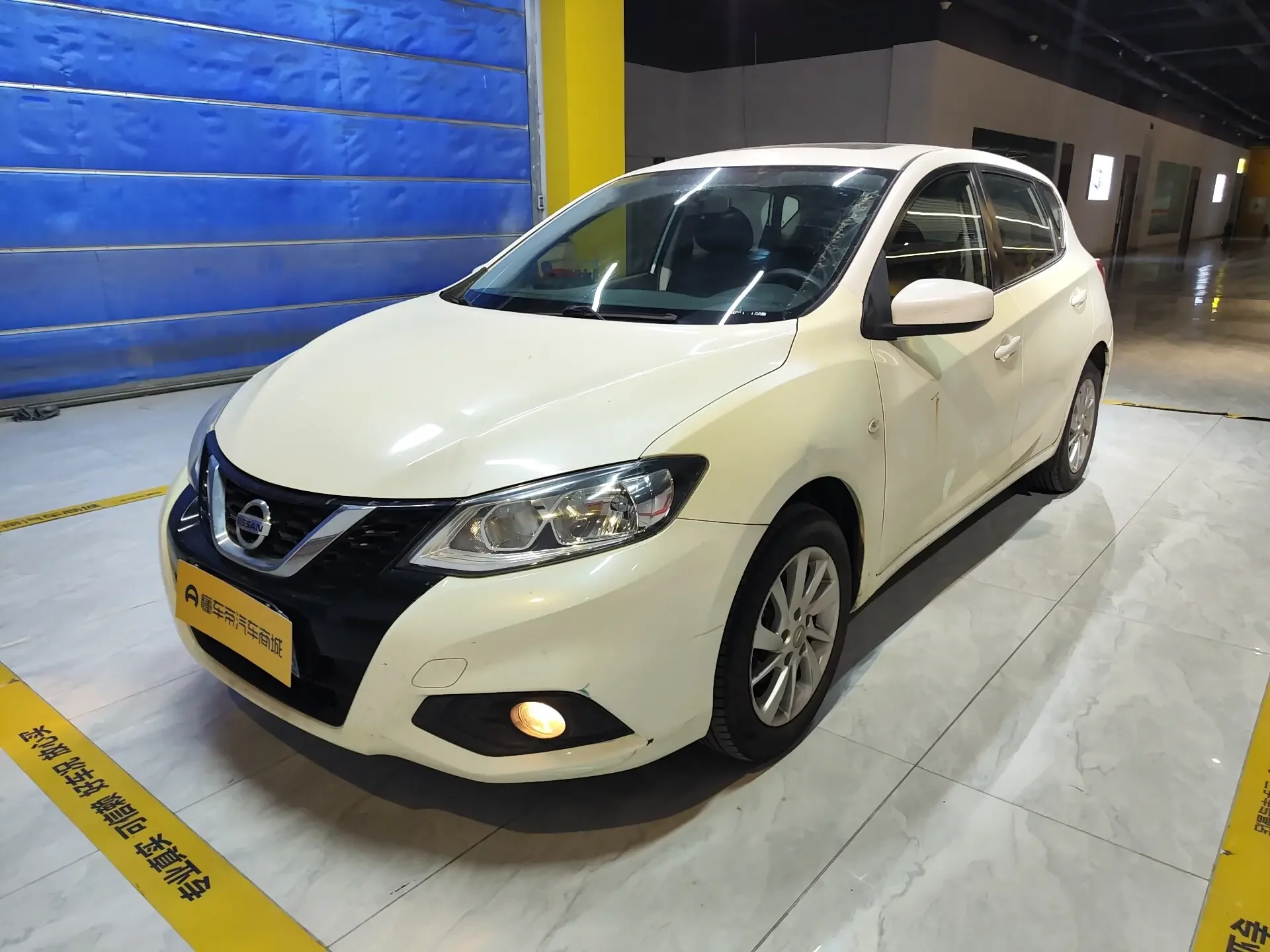 Nissan Tiida