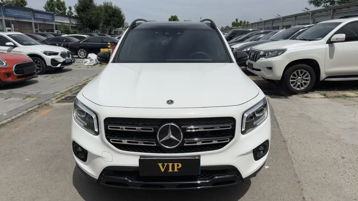 Mercedes-Benz GLB