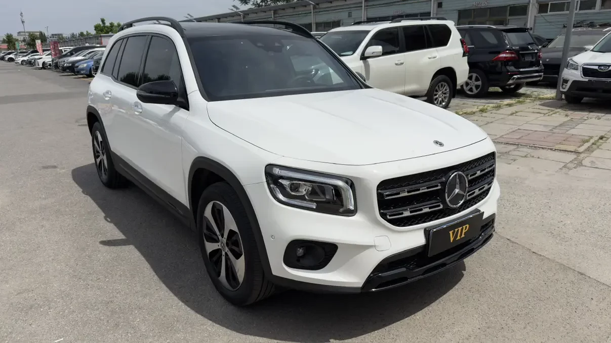 Mercedes-Benz GLB