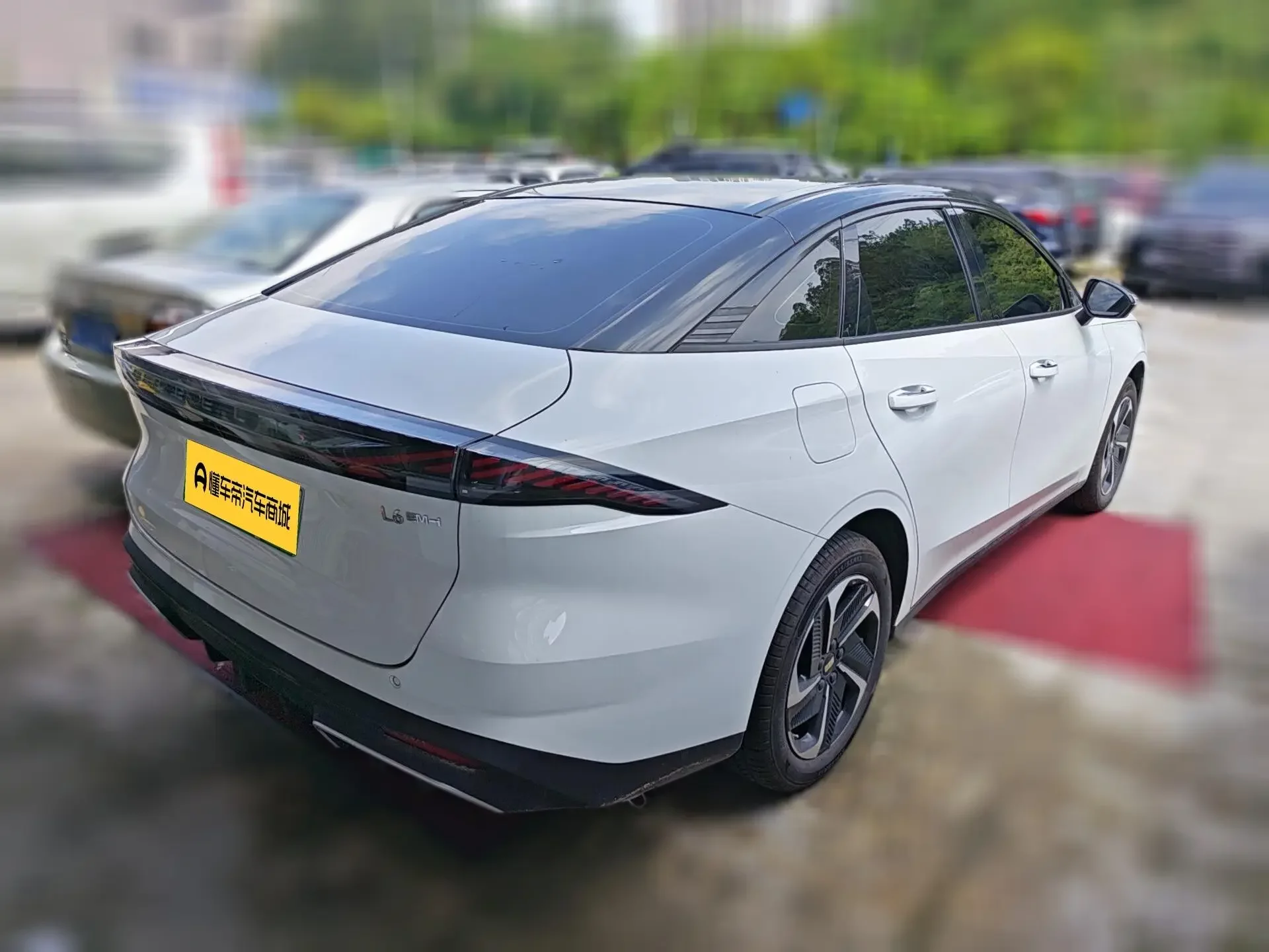 Geely Galaxy L6