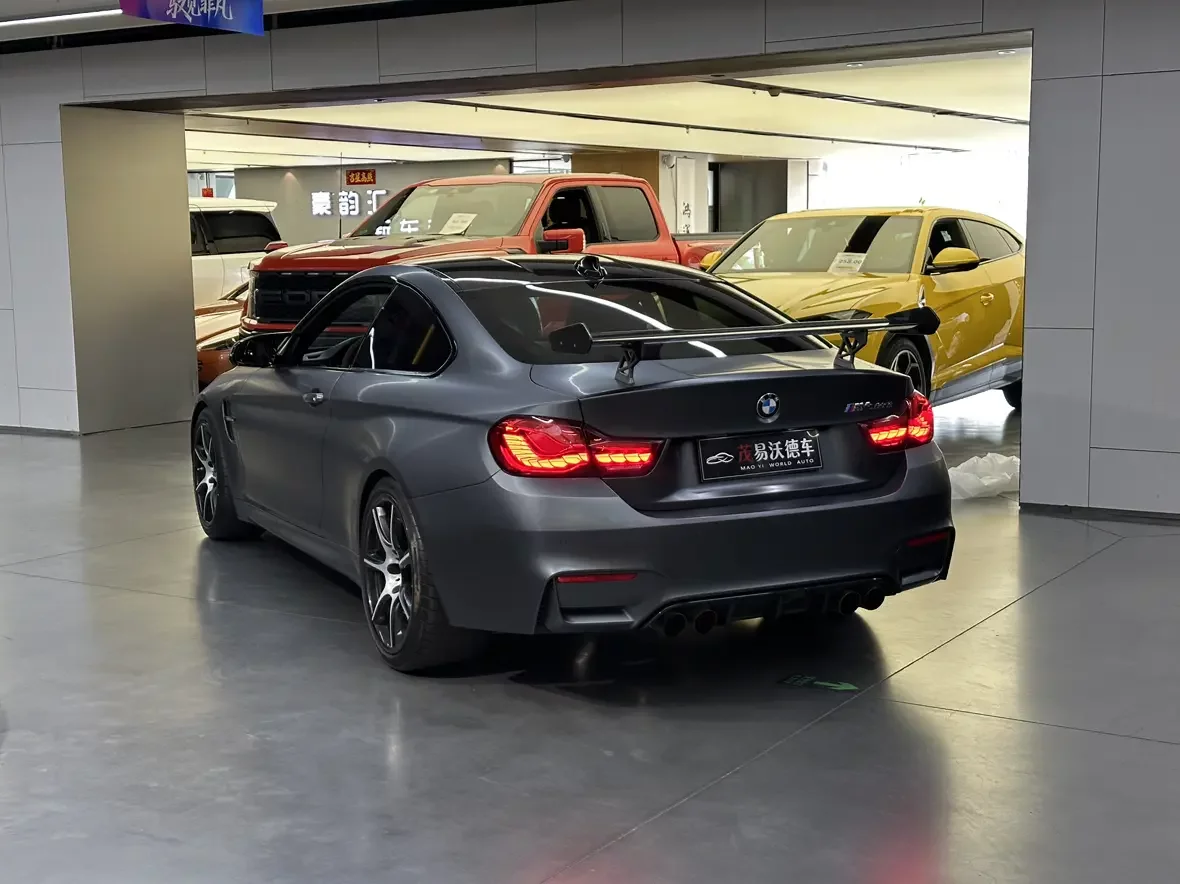 BMW M4
