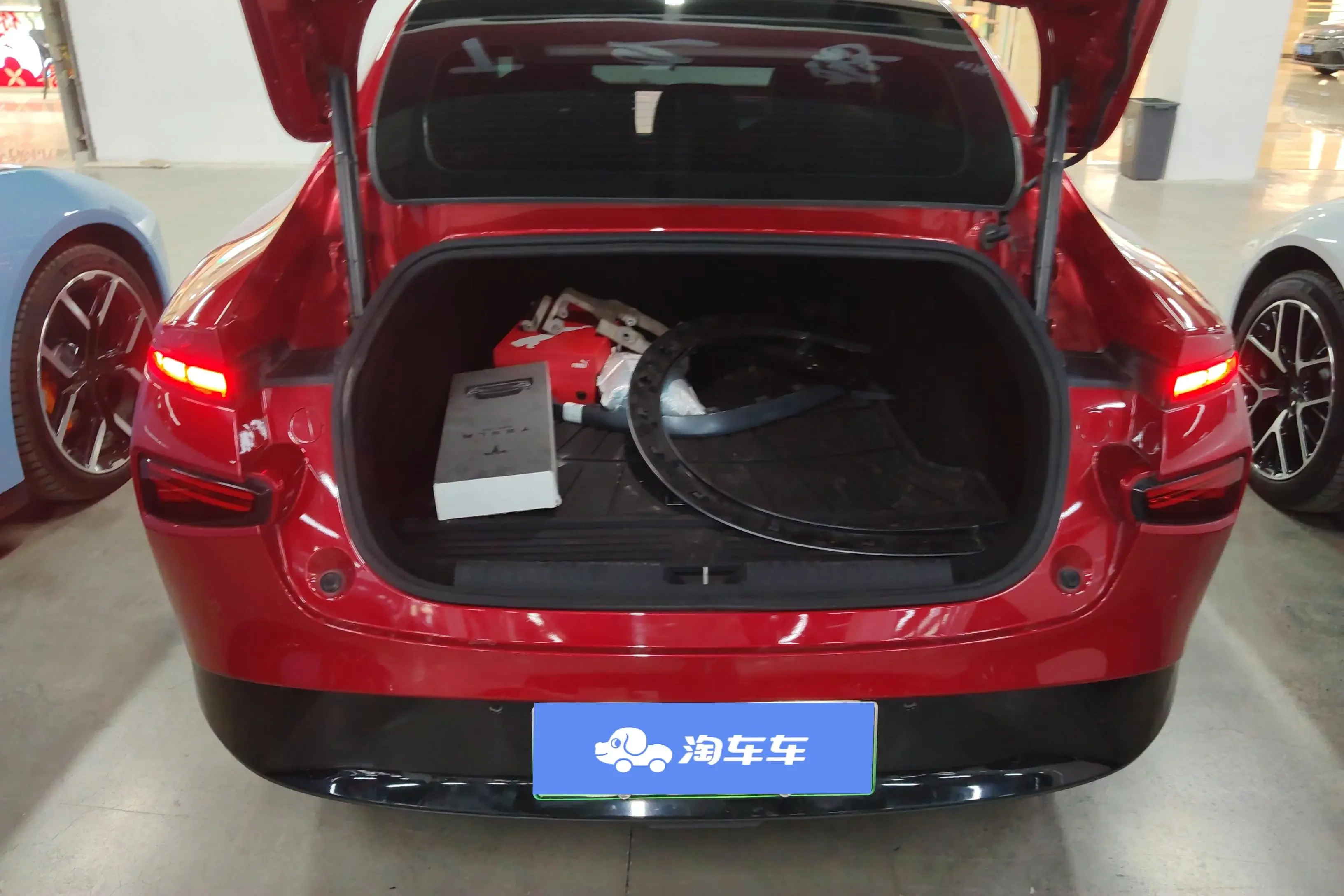 Xpeng P7
