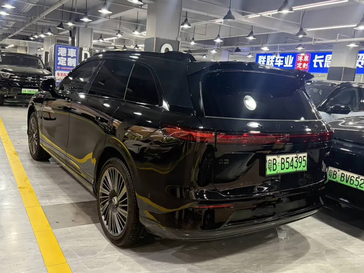 Xpeng G9