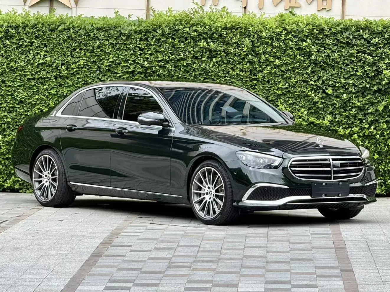 Mercedes-Benz E-Class PHEV