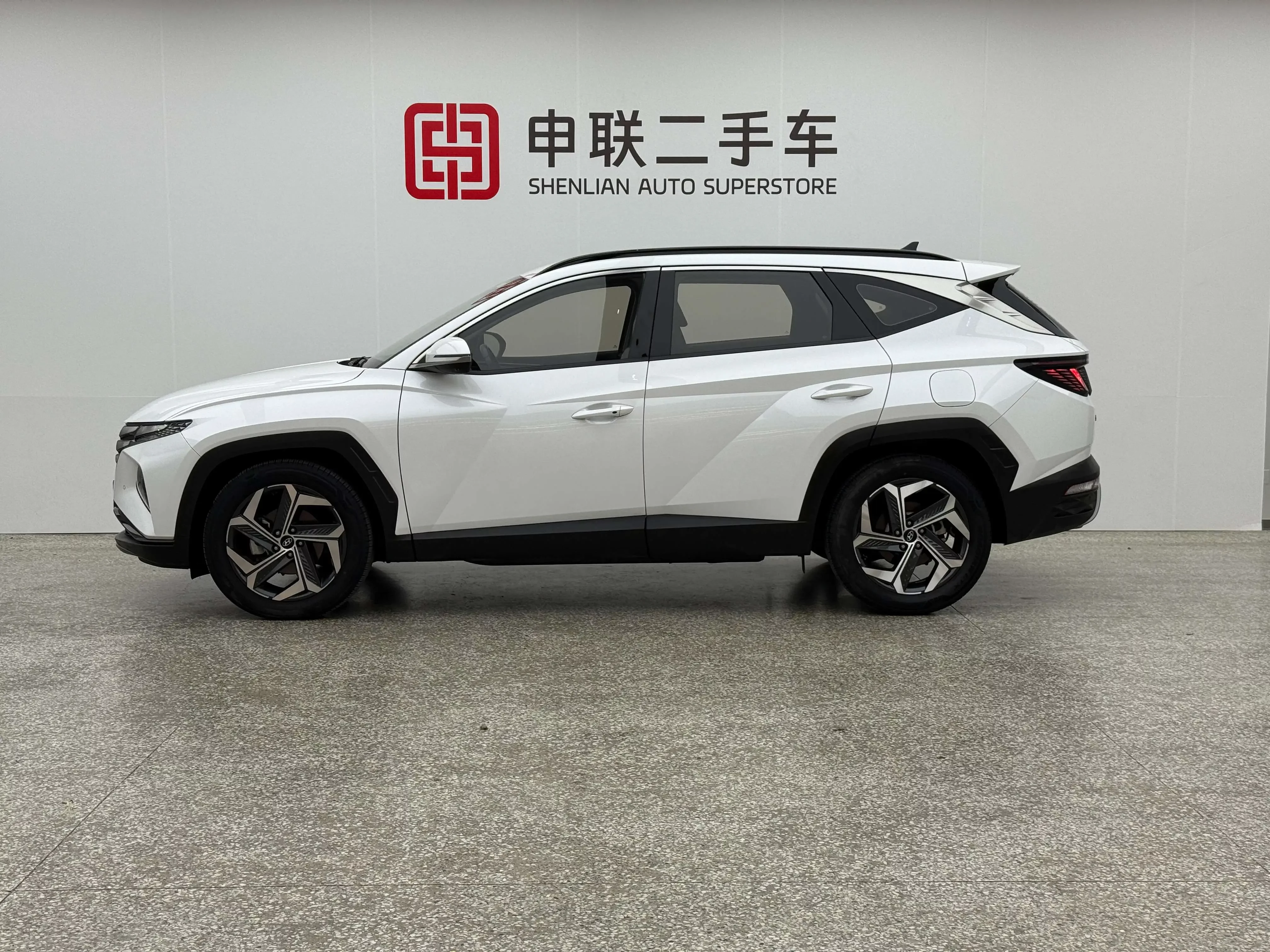 Hyundai Tucson L