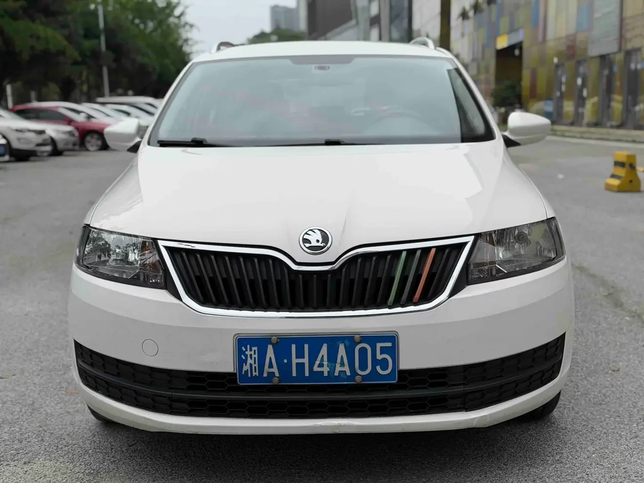 Skoda Xin Dong  из Китая