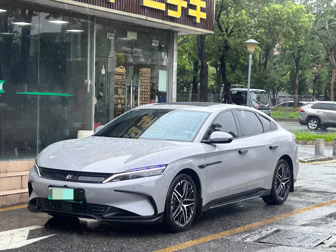 BYD Han EV