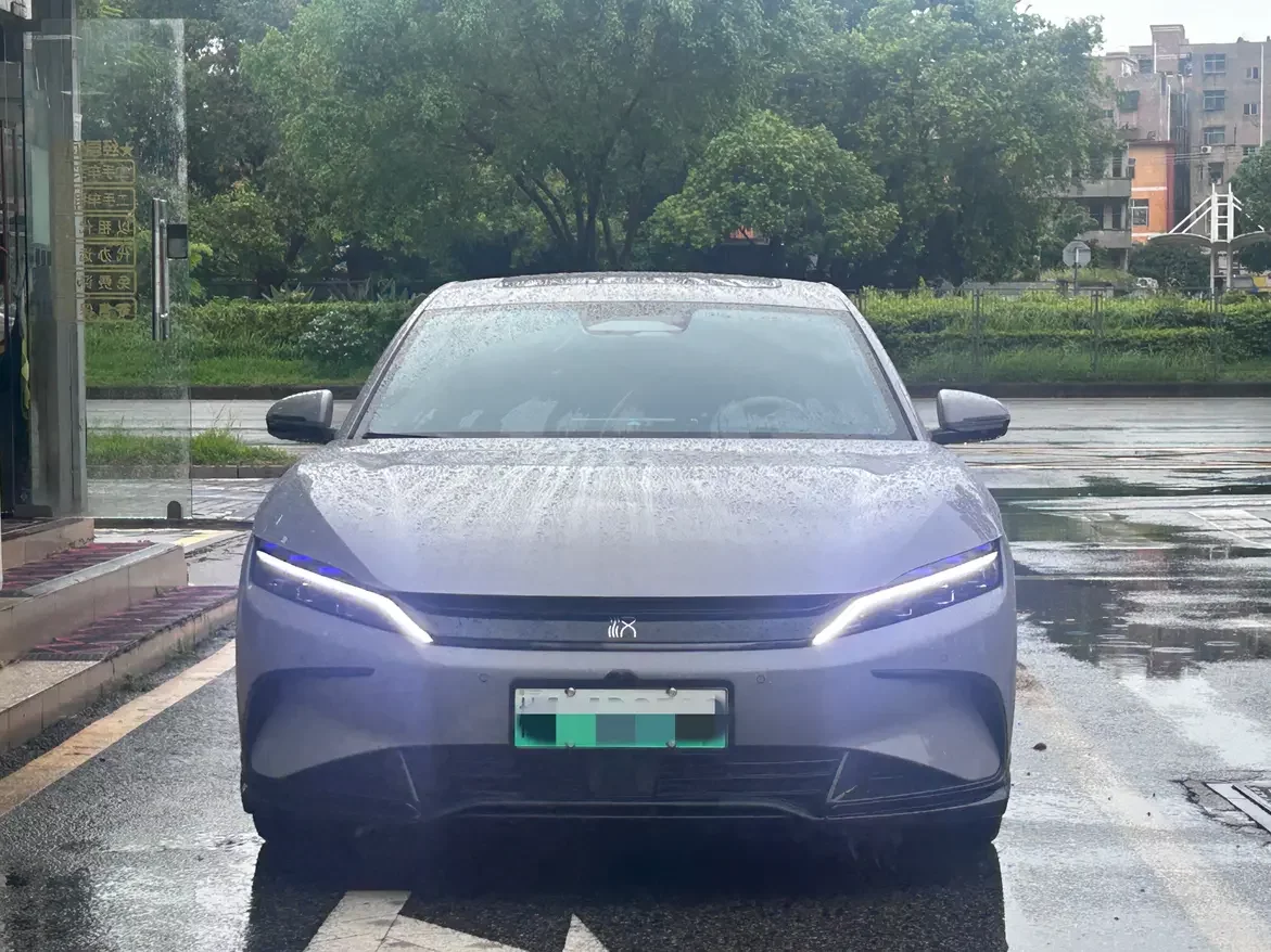 BYD Han EV