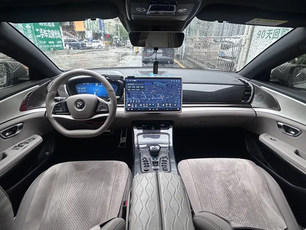 BYD Han EV