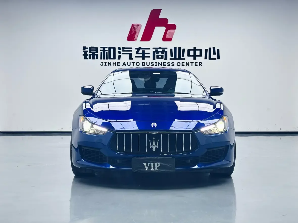 Maserati Ghibli  из Китая