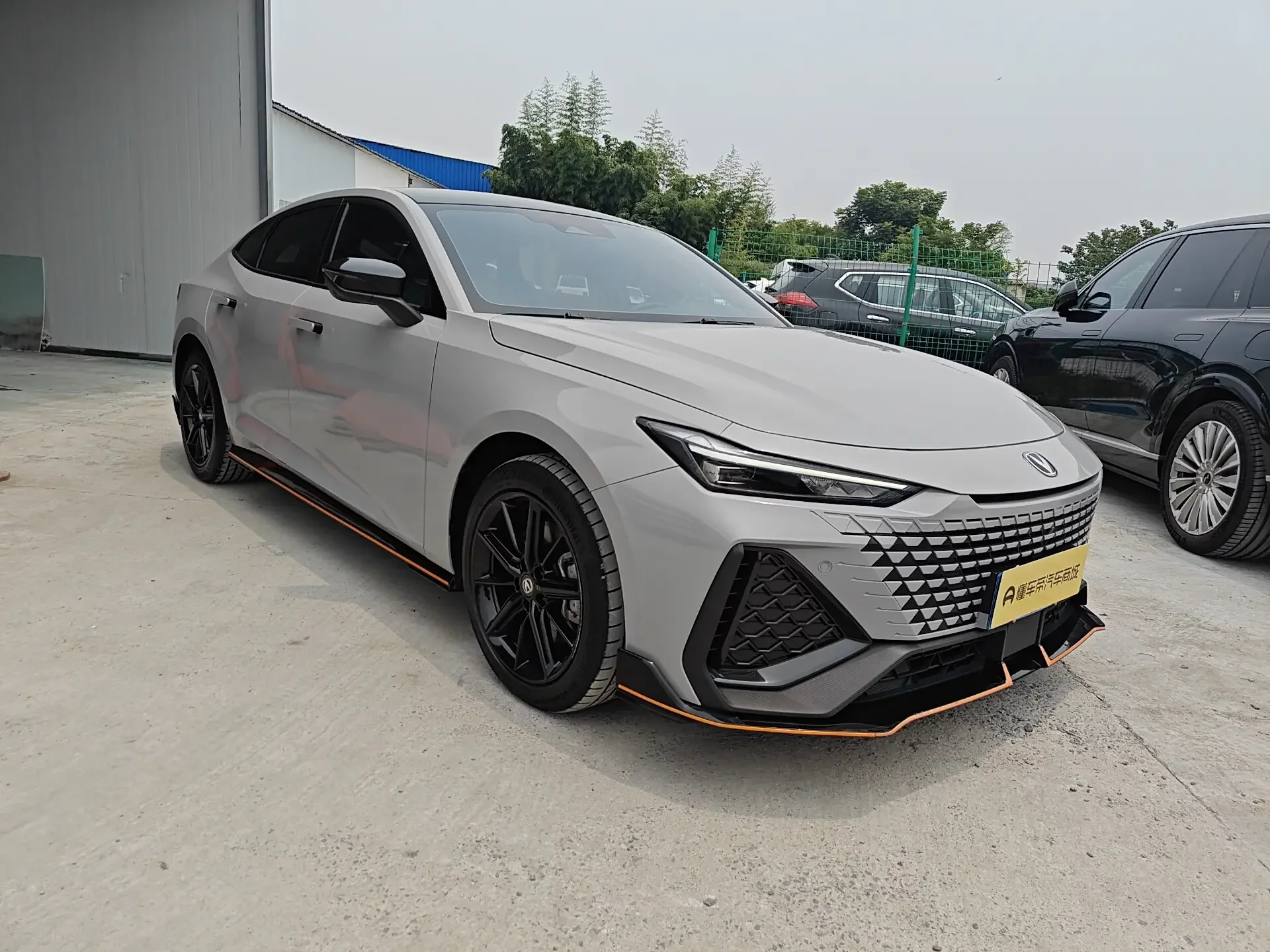 Changan UNI-V
