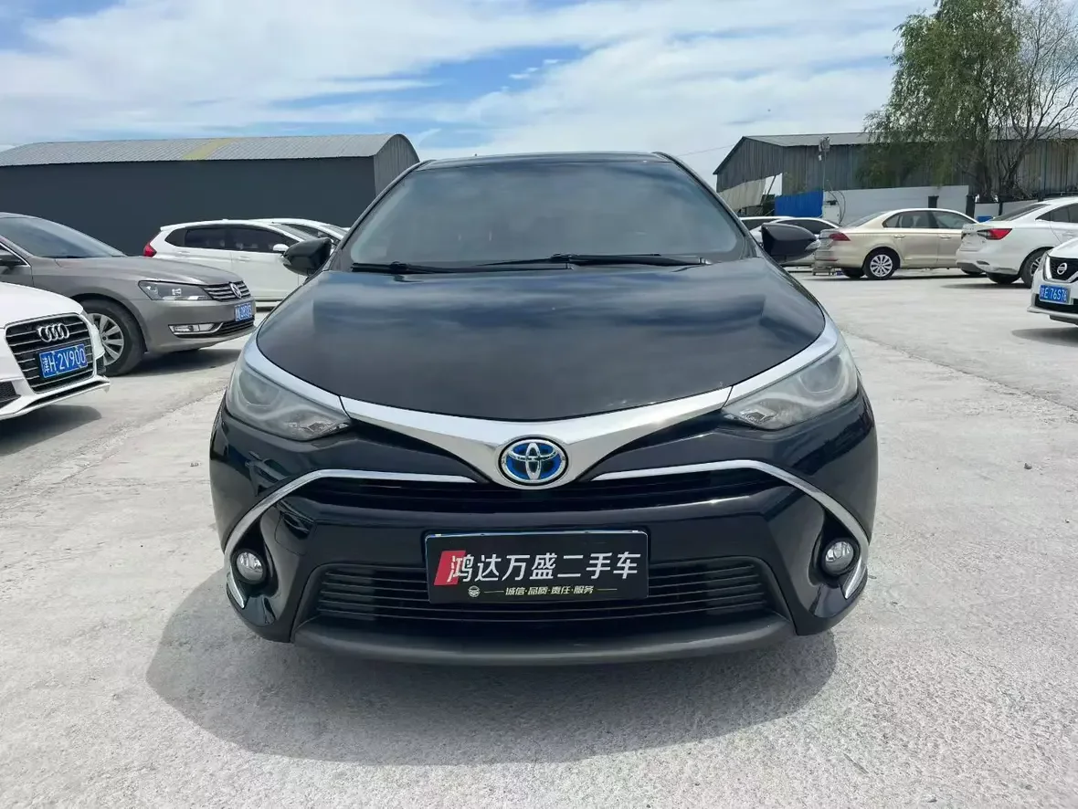 Toyota Levin (Lei Ling)  из Китая