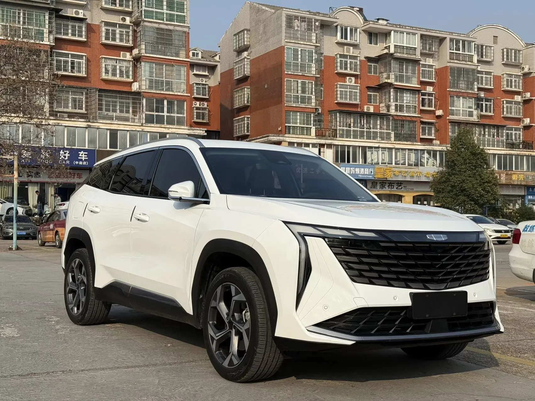 Geely Atlas L