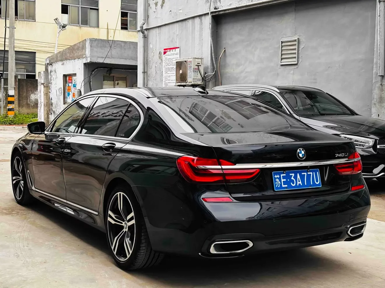 BMW 7 Series