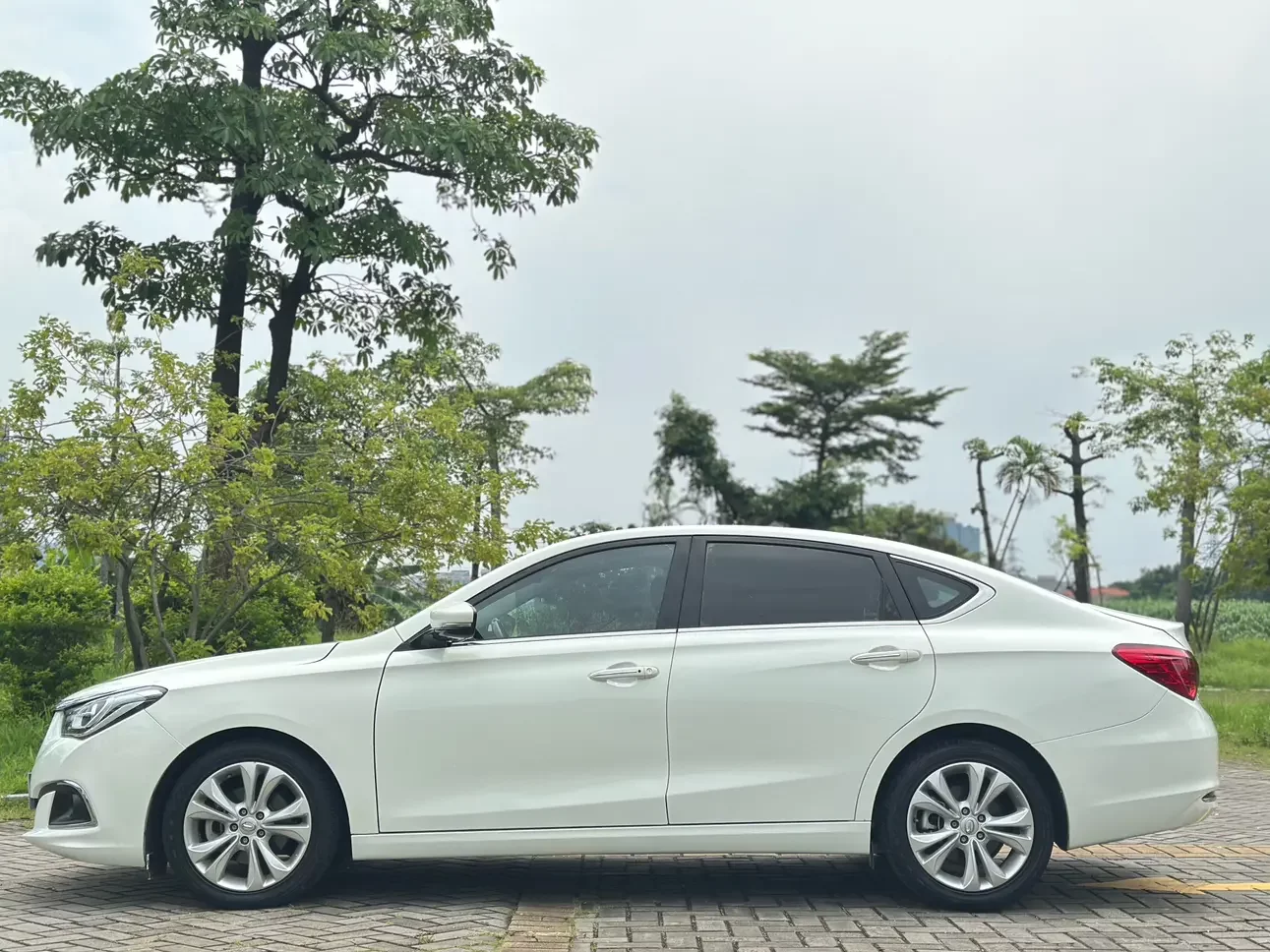 GAC Trumpchi GA6