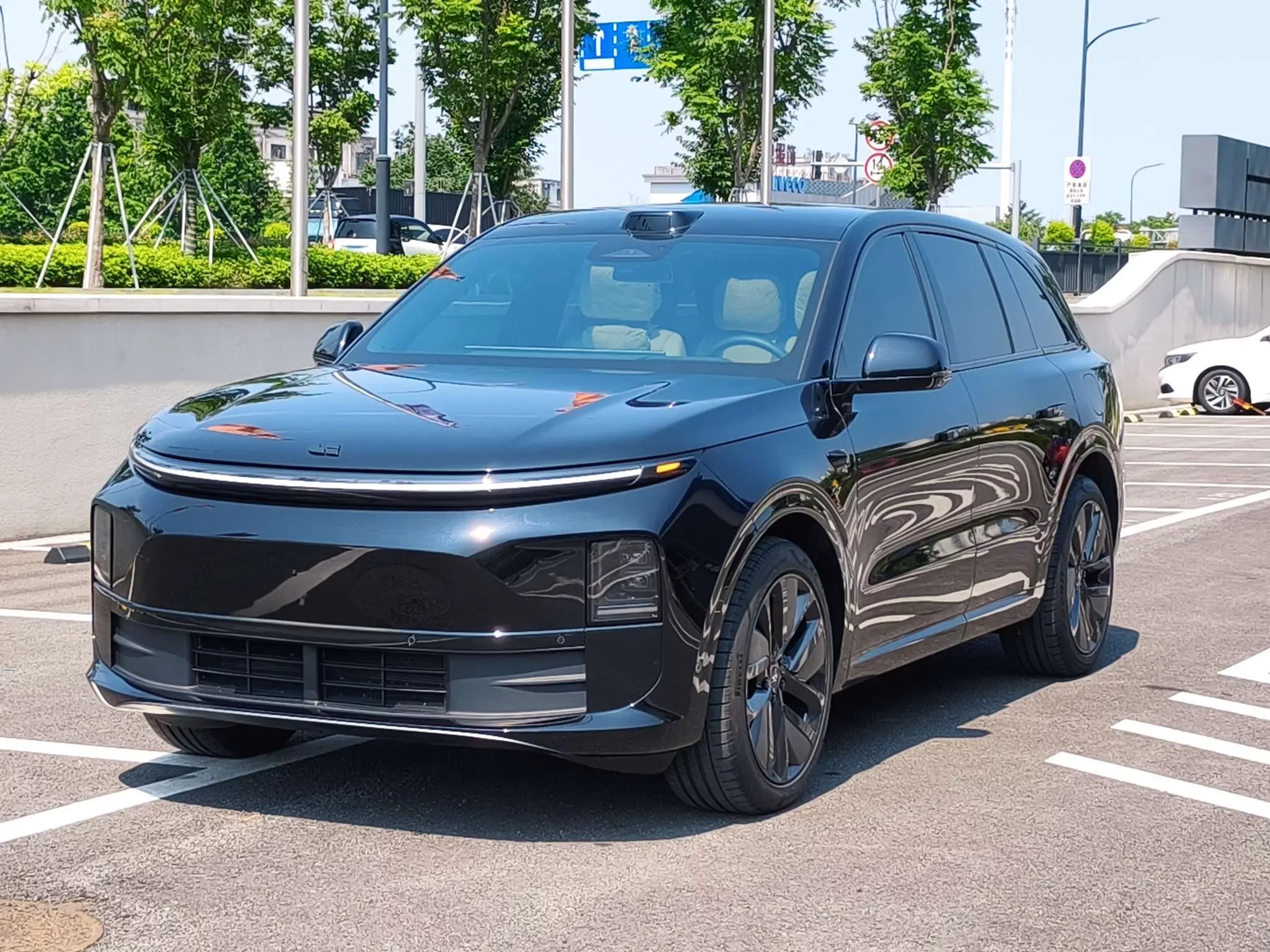 Lixiang L6