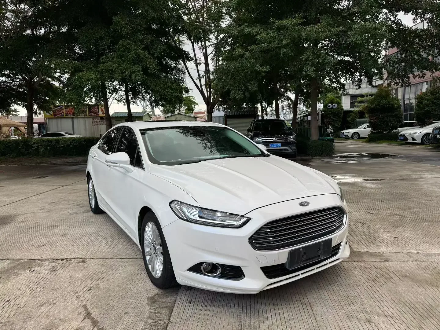 Ford Mondeo
