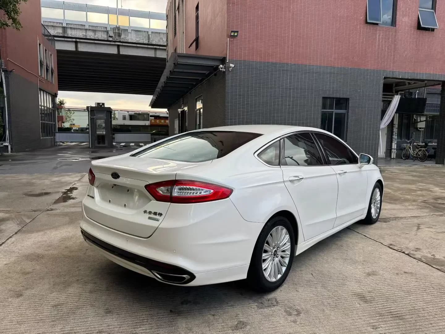 Ford Mondeo