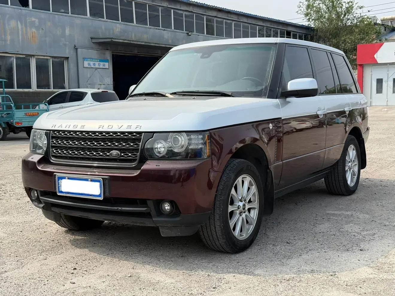 Land Rover range rover
