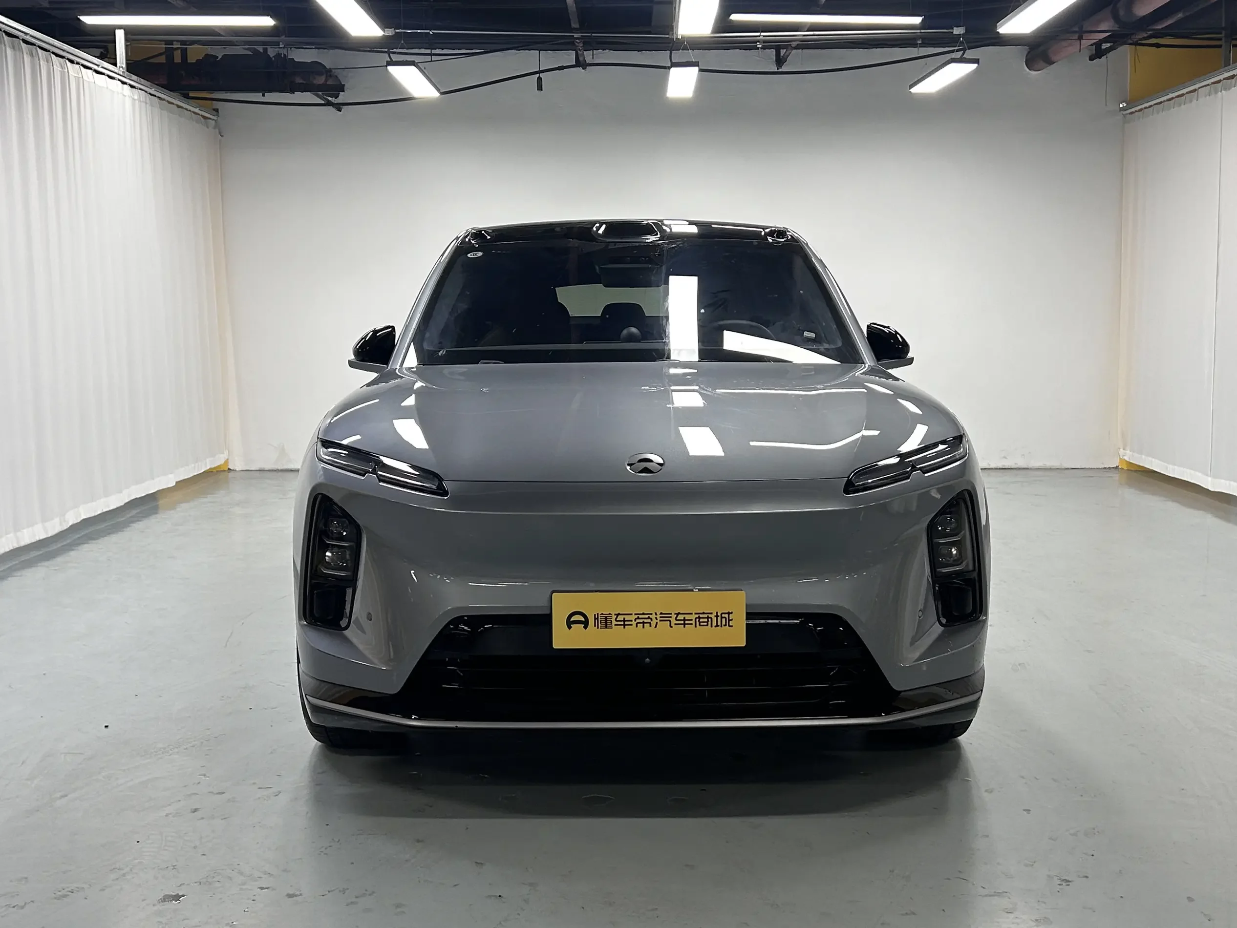 NIO EC6  из Китая