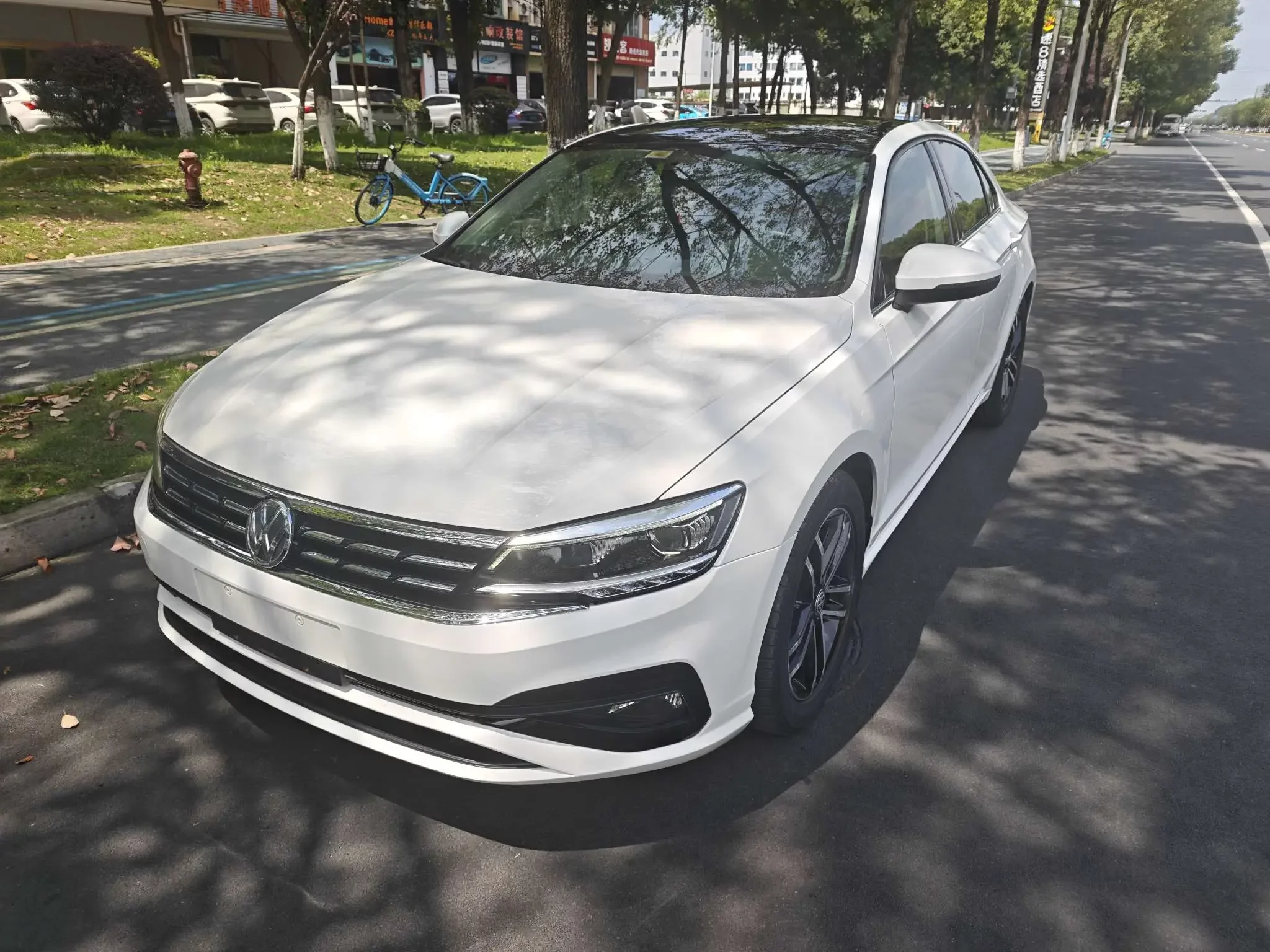 Volkswagen Lamando