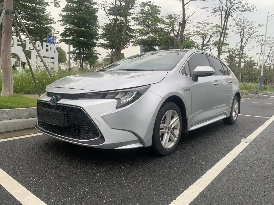Toyota Levin (Lei Ling)  из Китая