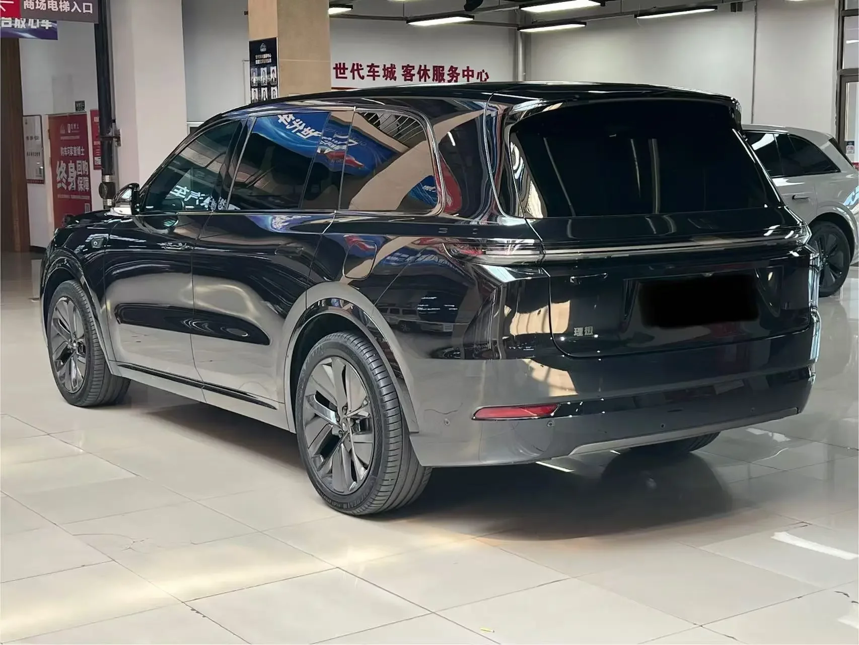 Lixiang L9