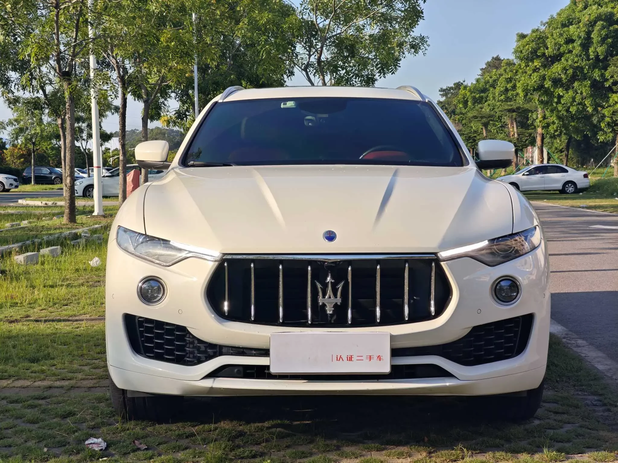 Maserati Levante  из Китая