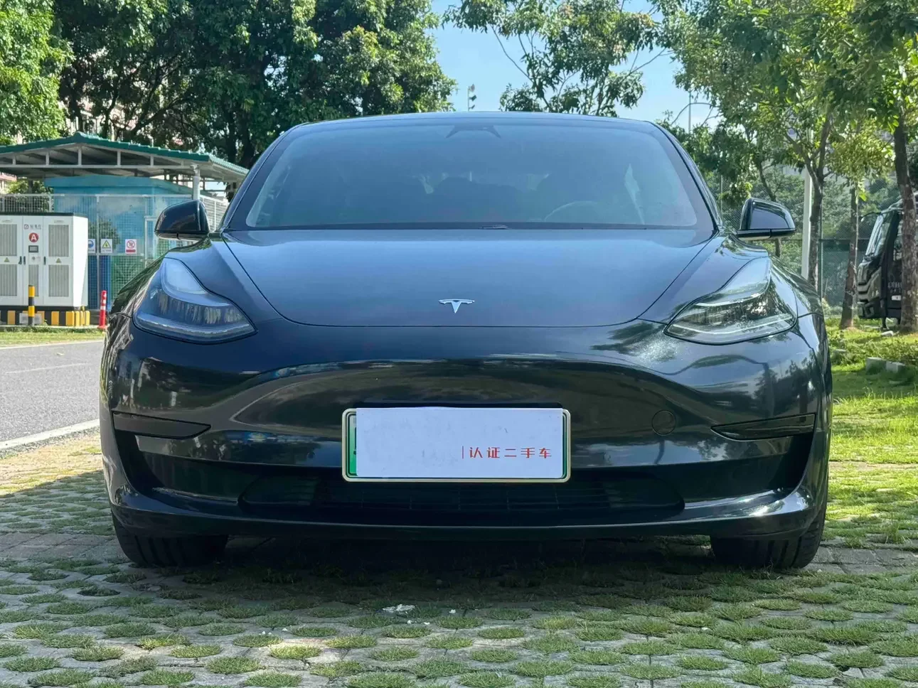 Tesla Model 3  из Китая