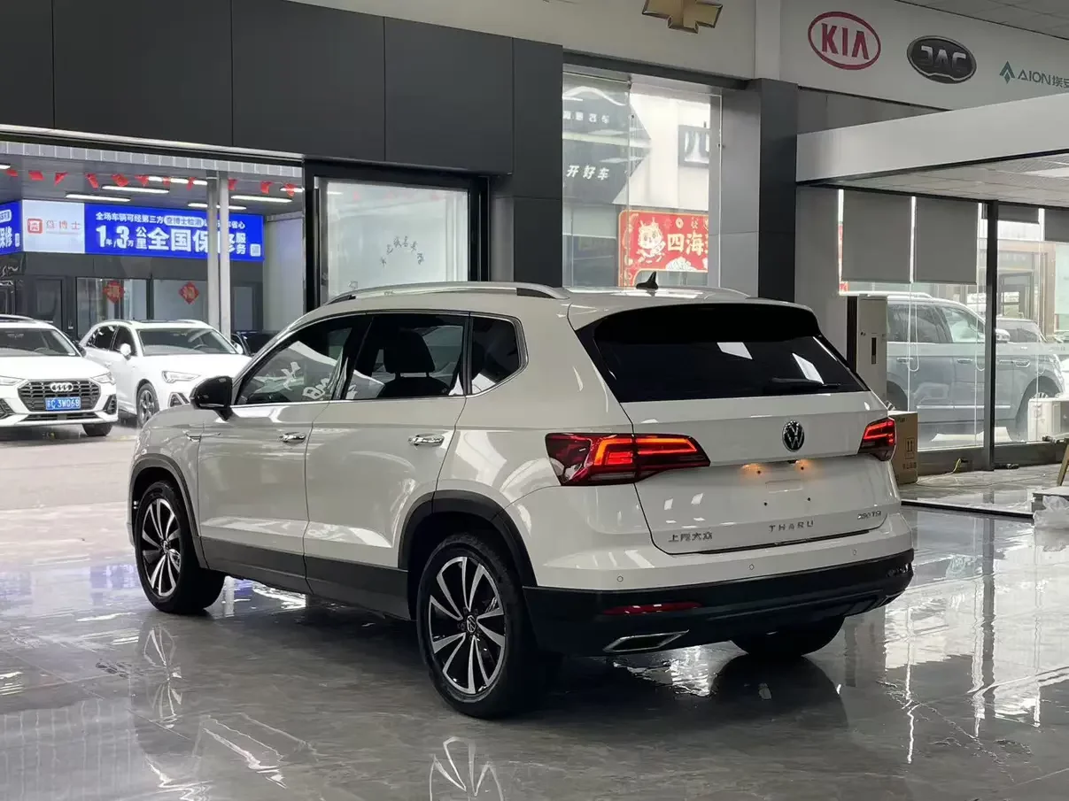 Volkswagen Tharu