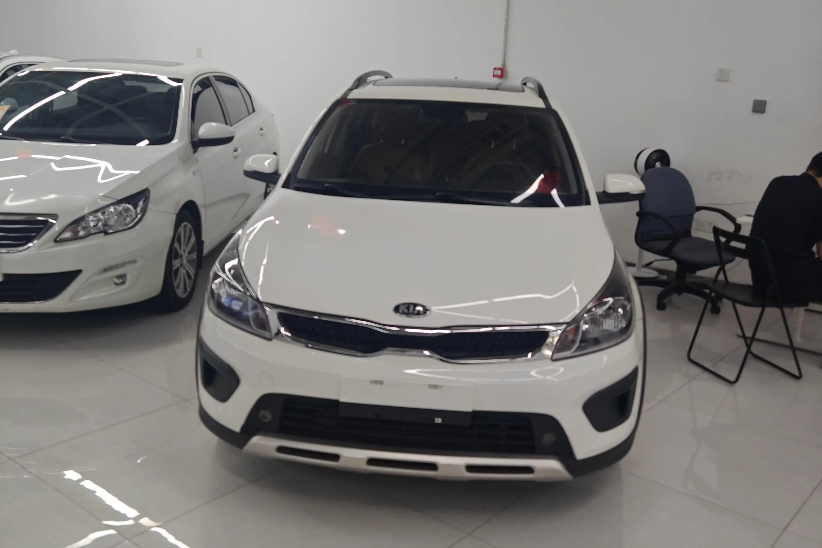 Kia KX CROSS