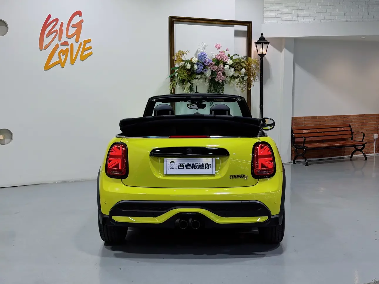 MINI 