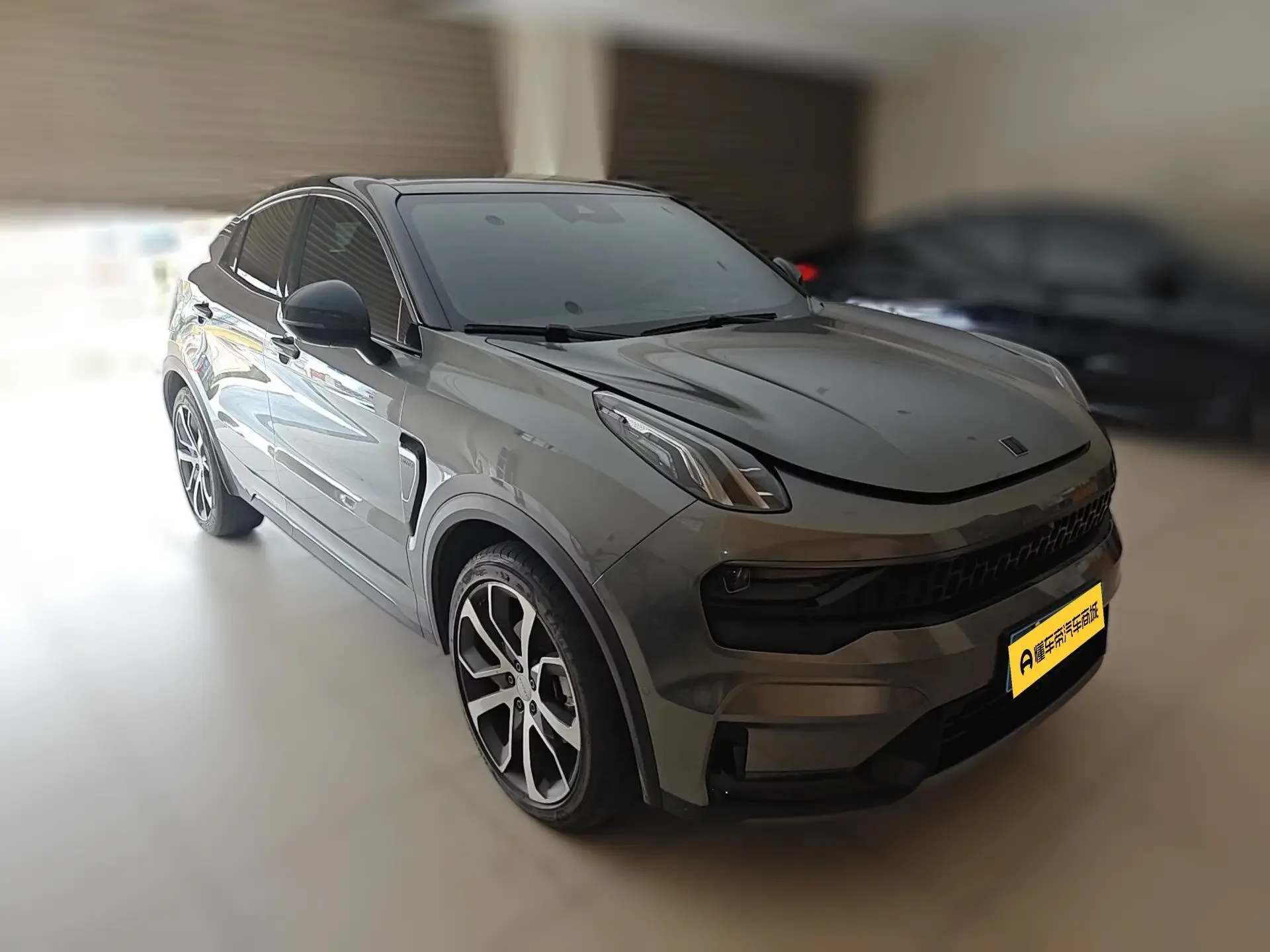 Lynk & Co 05
